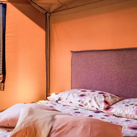 Semesterbostad Glampingtent Zeus By Interhome Riparbella