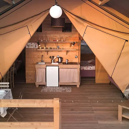 Glampingtent Zeus By Interhome * Riparbella